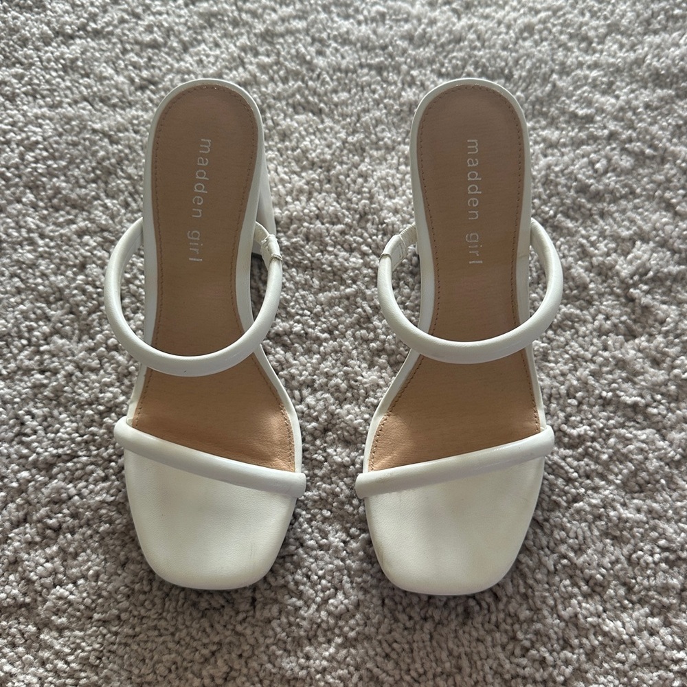 MADDEN GIRL— Block Heel Sandals